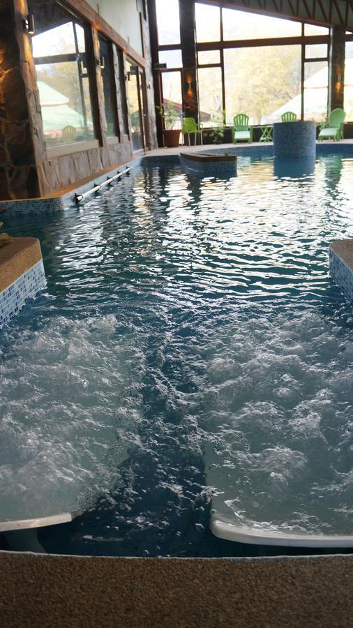 Cabanas Blanche Neige Wellness & Spa Las Trancas Luaran gambar